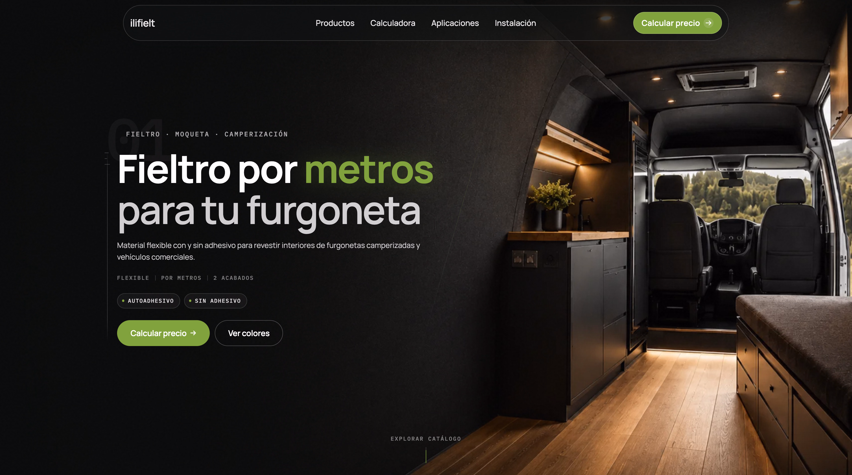 Portada de la web con el interior de una furgoneta camperizada y el acceso a la calculadora